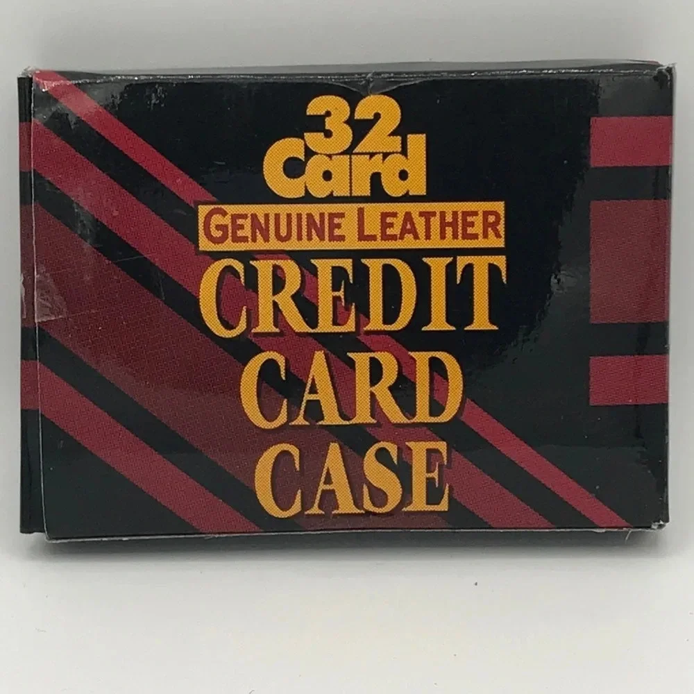 Black leather 32-card zippered credit card case